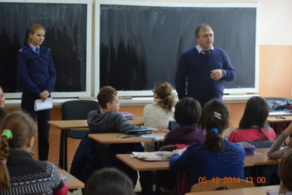 Primăria Timişoara, verificări în şcoli. Elevii pot începe şcoala de miercuri, în săli încălzite