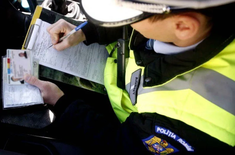 politia-amenda-buletin-permis-de-conducere