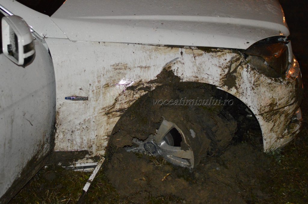 Accident giratoriu din Calea Buziaşului 15 Accident giratoriu din Calea Buziaşului 15
