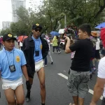 Politisti cu pampers 3 jpg