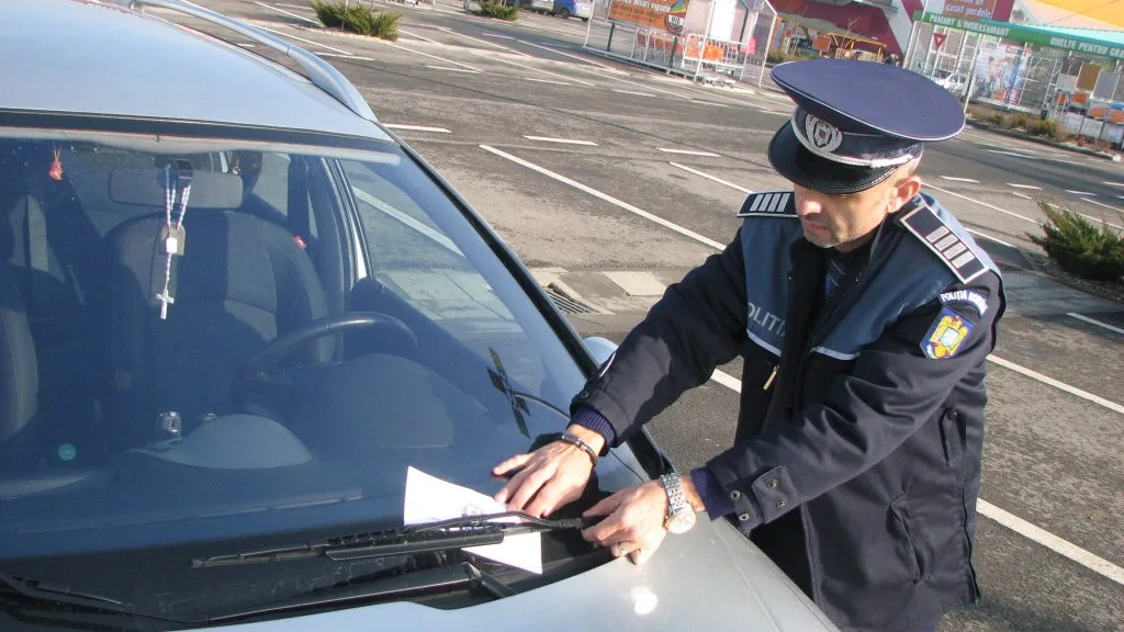 Polițiștii-din-Timișoara-acțiune-pentru-prevenirea-furturilor-de-autoturisme2