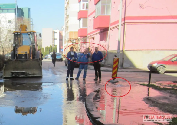 Chemați să intervină la remedierea unei ”scurgeri” de apă muncitorii Aquatim 4 jpg Chemați să intervină la remedierea unei ”scurgeri” de apă muncitorii Aquatim 4 jpg