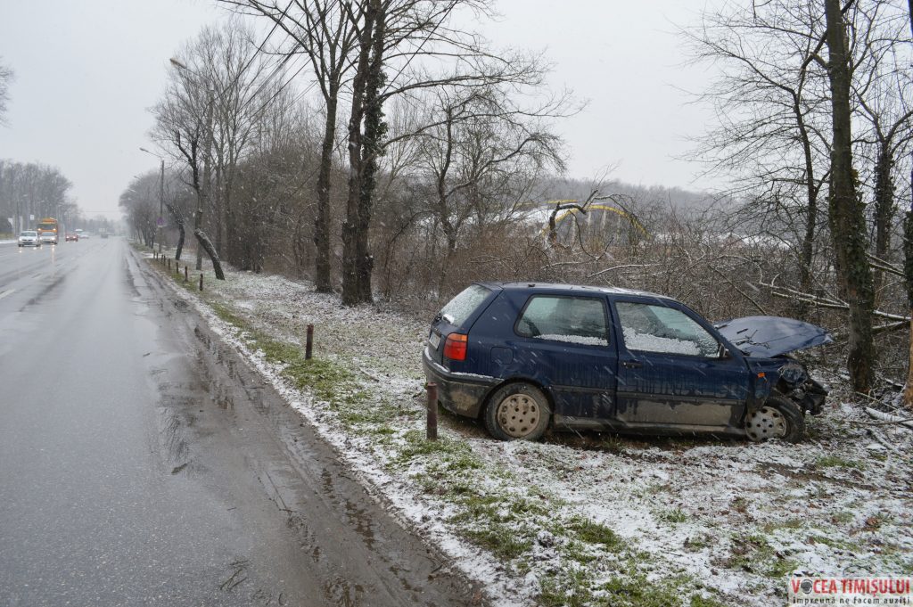 Volkswagen Golf accidentat08 Volkswagen Golf accidentat08