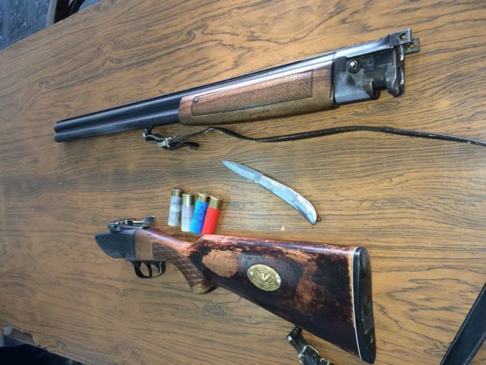 Braconier la 70 de ani! Cum l-au prins polițiștii pe un pensionar, în pădurea din satul timișean Botinești