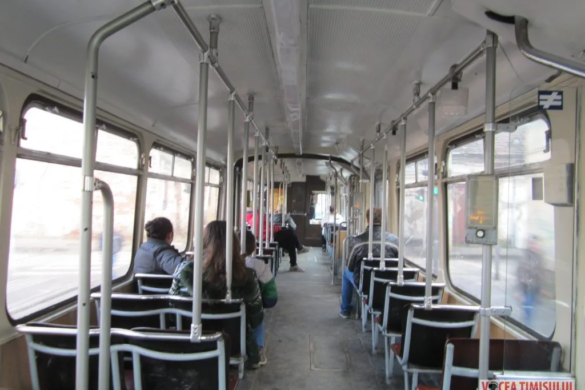 Primarul Timișoarei a găsit soluția care va elimina PUTOAREA din mijloacele de transport în comun. Vezi ce măsuri anunță! VIDEO