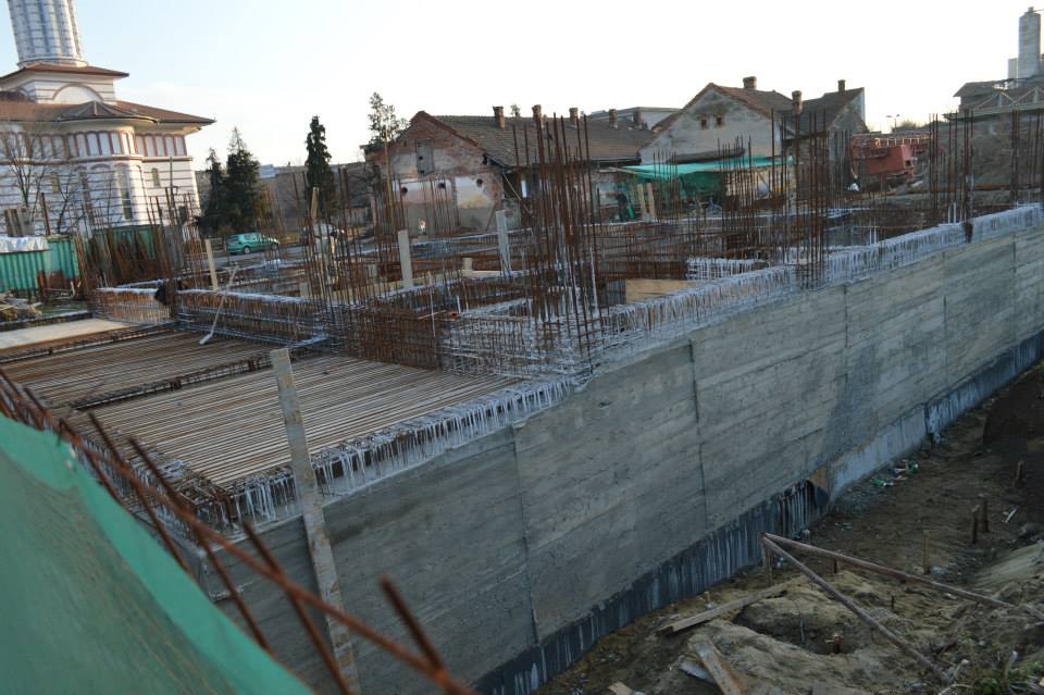 Fundația-”Ioan-Slavici”-construiește-ILEGAL-1