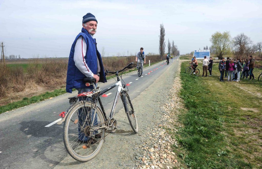 Pista de cicloturism de pe Bega INAUGURATĂ5 Pista de cicloturism de pe Bega INAUGURATĂ5