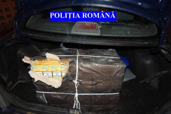 Prins în trafic cu 5.000 de pachete cu țigări de CONTRABANDĂ, în mașină! Cum erau transportate FOTO