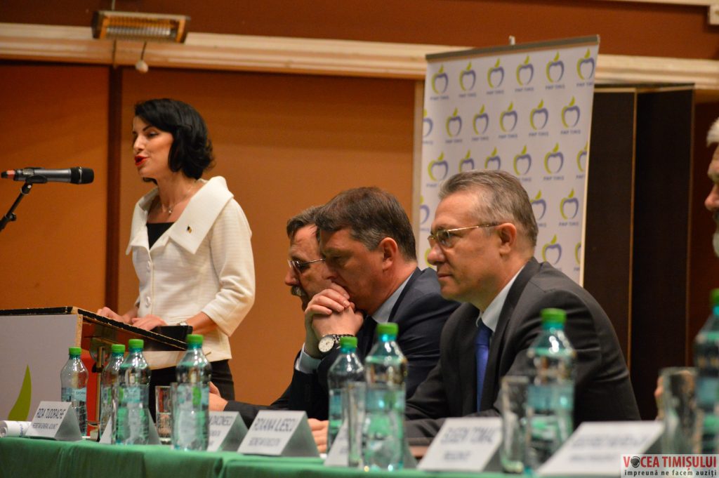 Traian-Băsescu-la-Timișoara048