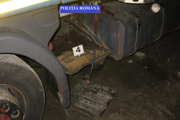 La furat de acumulatori auto! Doi bărbaţi, depistaţi în flagrant de poliţiştii Secţiei 5, la Timişoara