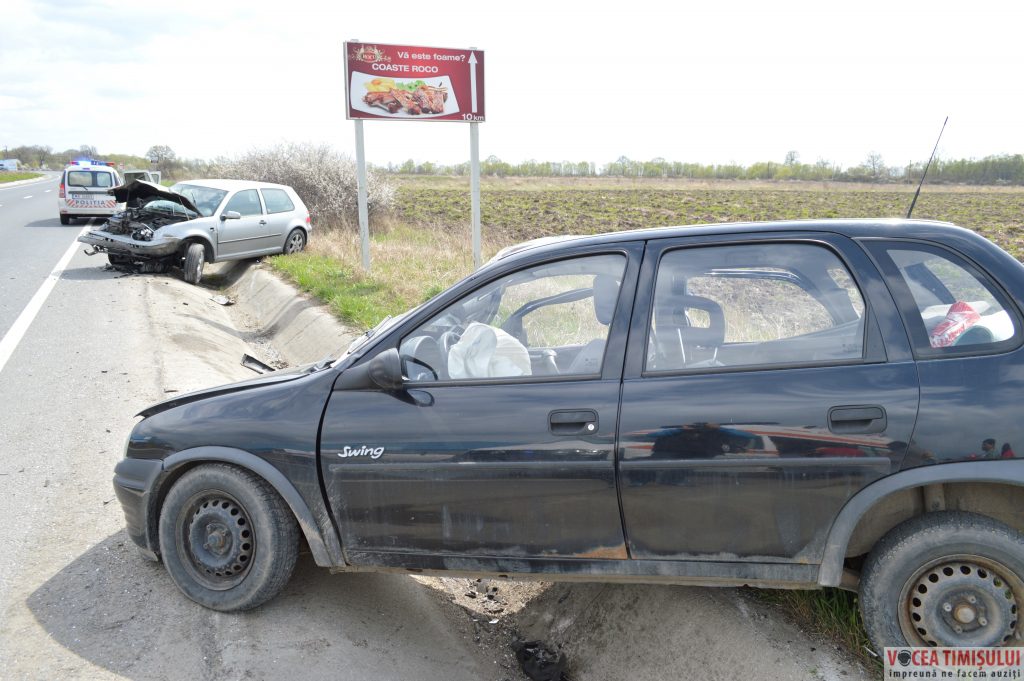 Accident la intrarea în Remetea Mare@09 Accident la intrarea în Remetea Mare@09
