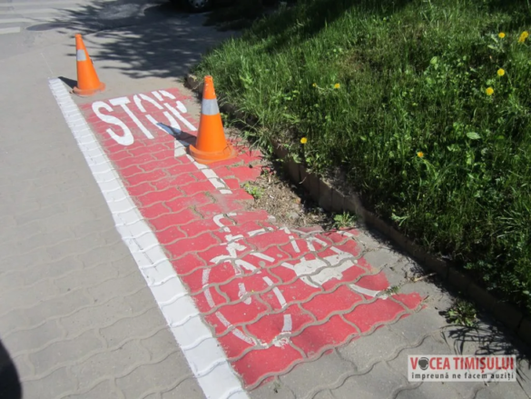 Pistele pentru biciclete si trotuarele din Timisoara o BATAIE DE JOC 27 jpg
