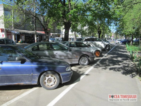 Pistele pentru biciclete si trotuarele din Timisoara o BATAIE DE JOC 32 jpg