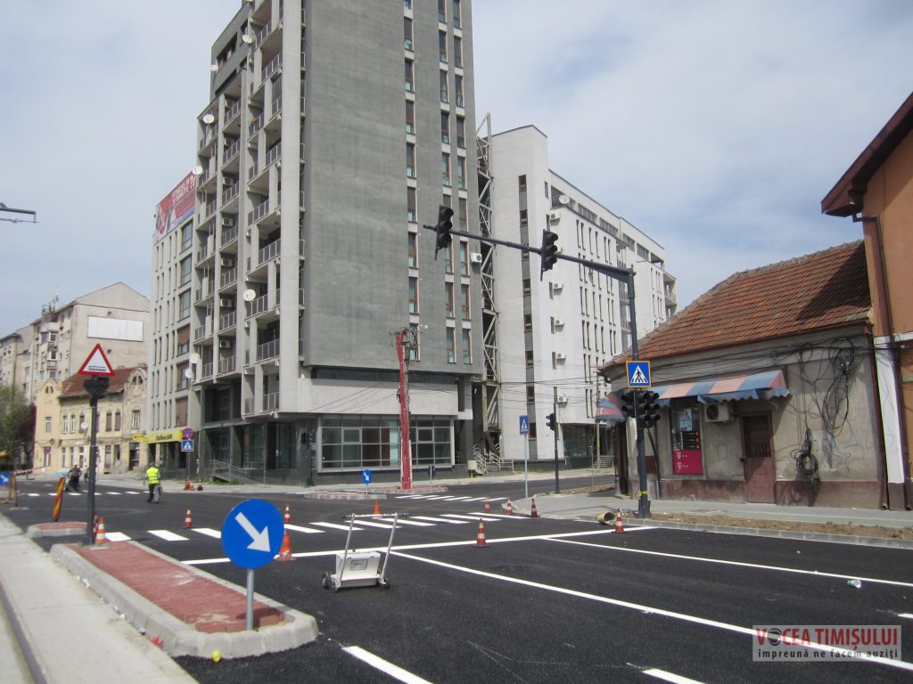 Strada Ștefan cel Mare aproape GATA Ce MINUSURI are 14 Strada Ștefan cel Mare aproape GATA Ce MINUSURI are 14