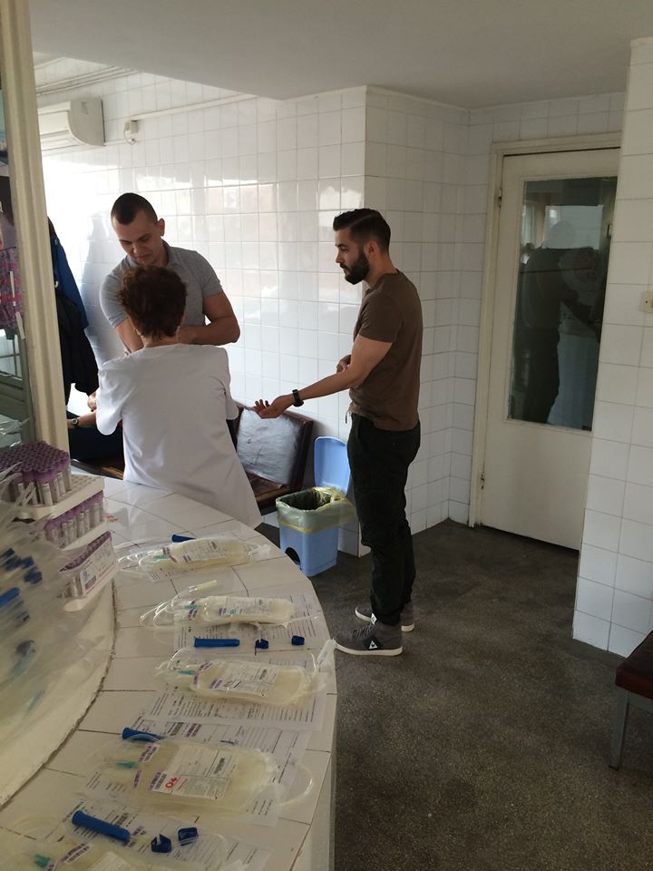 Tratament medical făcut cadou unui tânăr din Deta 5 Tratament medical făcut cadou unui tânăr din Deta 5