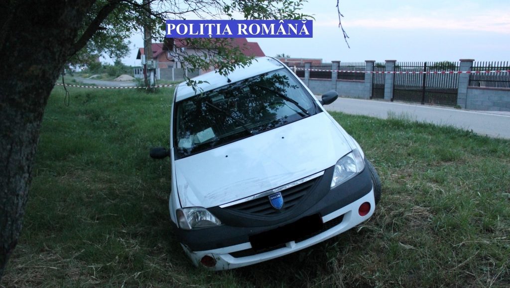 A-vrut-să-i-TAIE-GÂTUL-unui-taximetrist-i-a-FURAT-mașina-și-a-făcut-accident-la-Peciu-Nou3