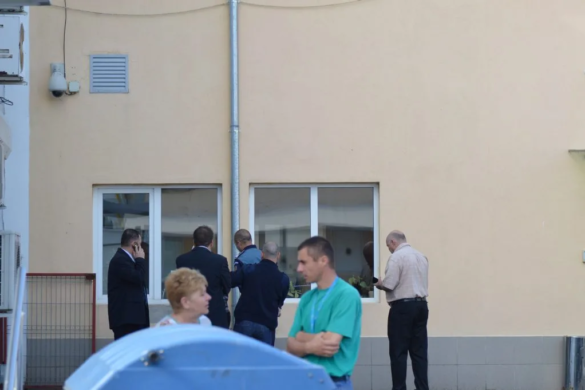 GRENADĂ OFENSIVĂ descoperită la Aeroportul Timișoara. Conducerea nu a convocat comitetul de SECURITATE