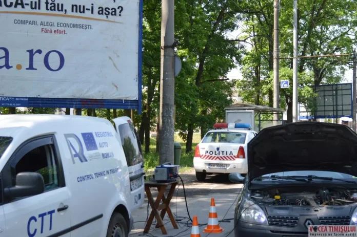 RAR Timiș a descoperit probleme la jumătate dintre autovehiculele controlate in 2015 Inspectorii RAR Timiș03 jpg