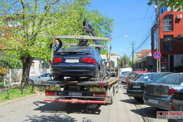 Blochezi cu NESIMTIRE curtile si garajele altora? Amenda si masina ridicata, la Timisoara