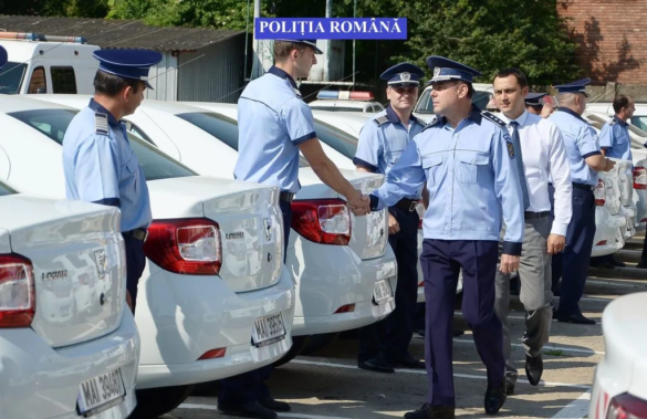 62 de ”Loganuri” nou nouțe au intrat azi în dotarea IPJ Timiș 3 jpg