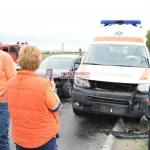 Ambulanţă implicată într un accident@02 jpg