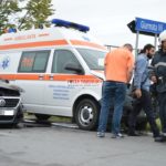 Ambulanţă-implicată-într-un-accident@11