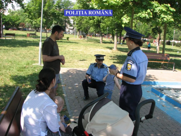 Polițiștii din Timișoara acțiune de prevenire a furturilor și tâlhăriilor1 jpg
