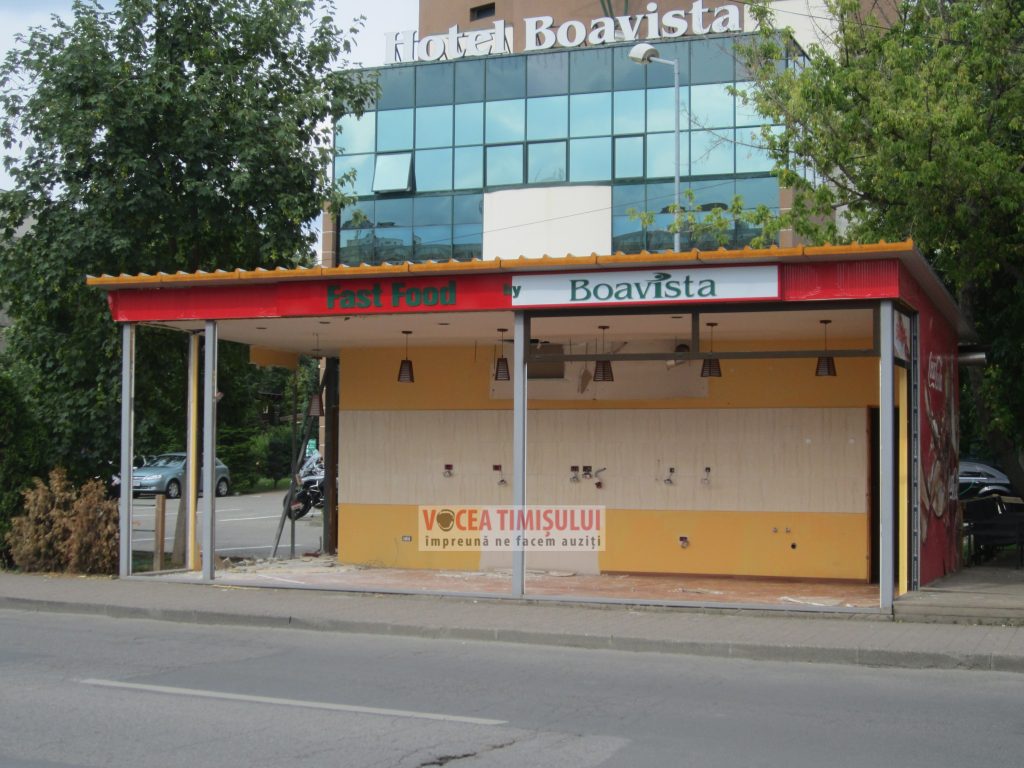 Primăria Timișoara a început demolarea teraselor fără autorizație 2 Primăria Timișoara a început demolarea teraselor fără autorizație 2