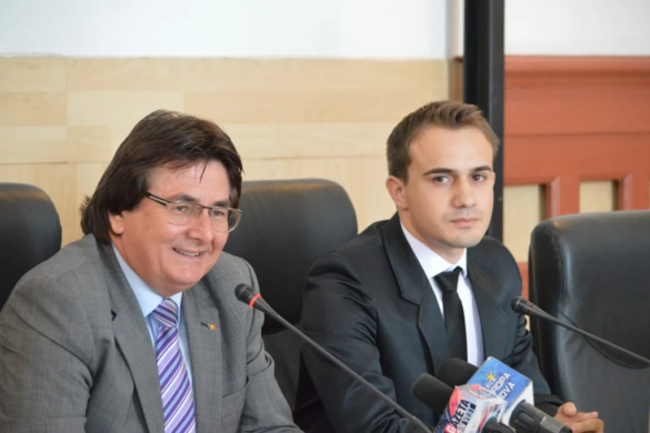Un tânăr lugojean, noul consilier personal al primarului Nicolae Robu. De ce este considerat ”potrivit” VIDEO