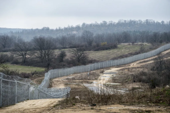 Ungaria construiește un GARD uriaș, de la granița cu județul Timiș. Vizată, IMIGRANȚIA ilegală dinspre Serbia