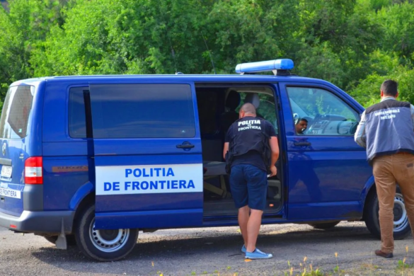 Doi albanezi care încercau să intre ilegal în țară, prinși de polițiștii de frontieră