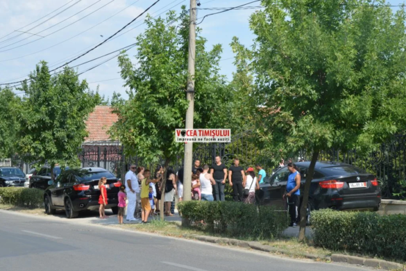 Scandal în trafic la PARANGHELIA organizată de ţiganii din Timişoara