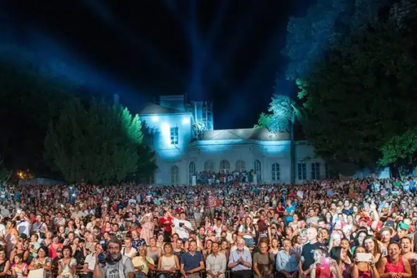 Voltaj, Anda Adam sau Puya, printre cele mai așteptate nume la zilele orașului Sânnicolau Mare