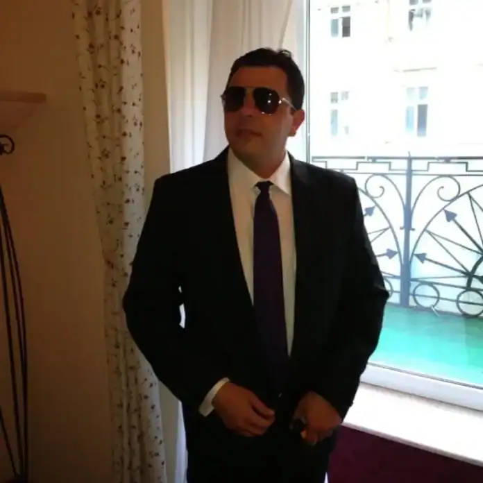 Iată pe cine a girat primarul Timișoarei, liberalul Nicolae Robu! Viceprimarul Aradului, Cătălin Țițirigă, minte de îngheață apele și reinventează stenogramele DIICOT, în dosarul ”Sex cu minore”! Catalin Titiriga jpg