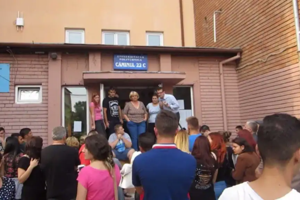 CALVAR care a durat mai mult de o jumătate de zi pentru „bobocii” cazați la căminul 22C al UPT. Cum au justificat organizatorii situația JENANTĂ