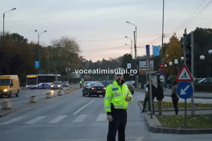 Nicolae Robu explică de ce poliția rutieră nu poate face mai multe acțiuni de fluidizare a traficului Poliţiştii rutieri din Timişoara09 jpg