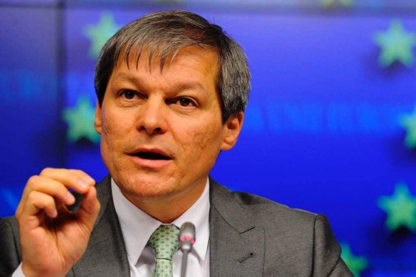 Dacian Cioloș s-a răzgândit, din nou, în ceea ce privește propunerea pentru Ministerul Justiției