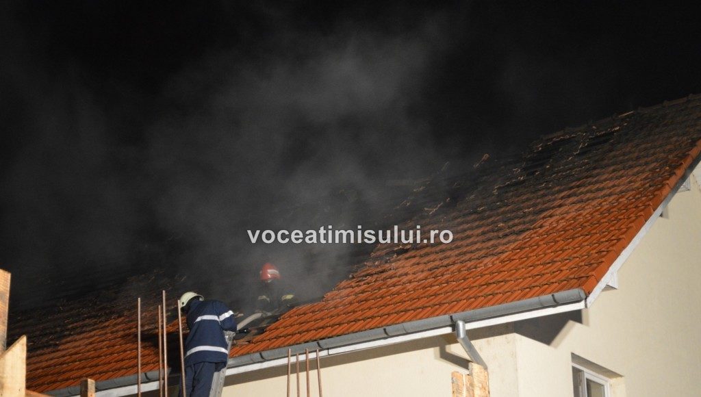 Incendiu-casa-str.-Vasile-Cretu-20