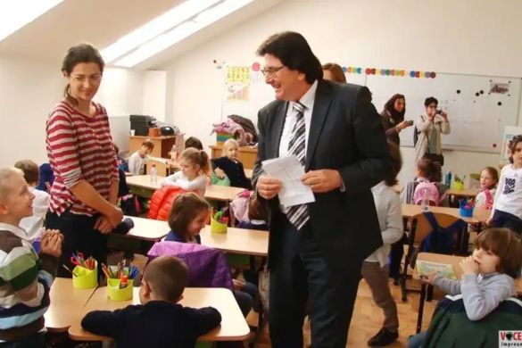 Clase noi, la cele mai înalte standarde pentru Liceul Teoretic Grigore Moisil FOTO/VIDEO