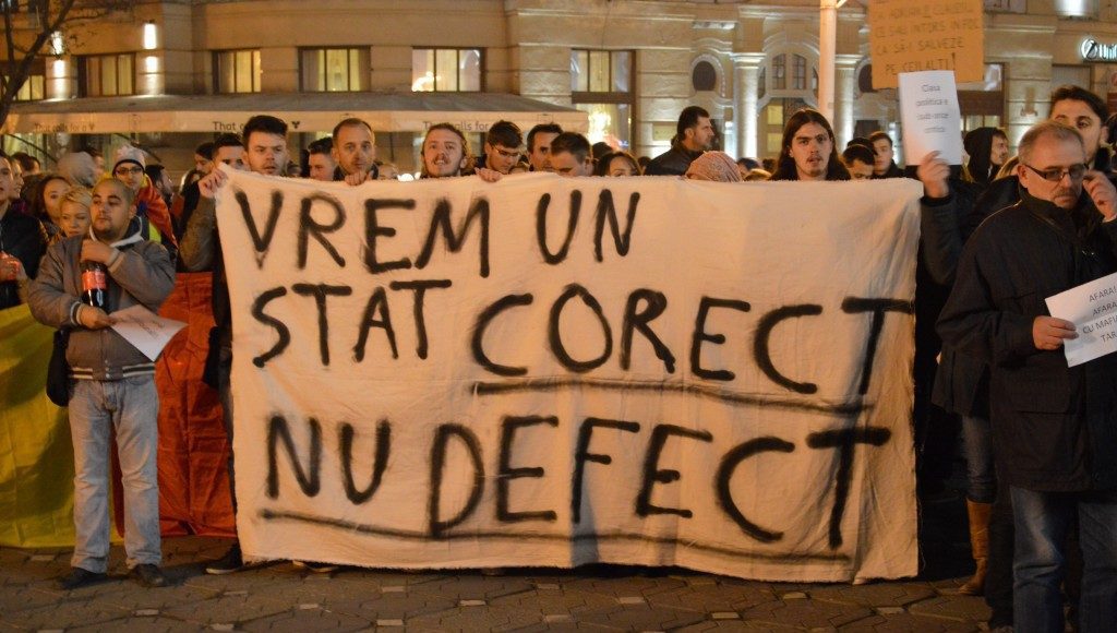 Peste-2000-de-protestatari-au-străbătut-orașul06