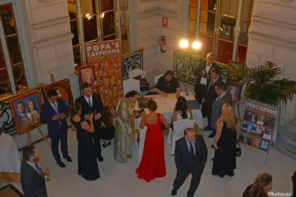 Artistul timișorean Ștefan Popa Popa’s, în centrul atenției la gala ADE 2015 organizată în Madrid