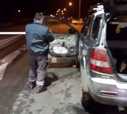 KIA Sorento „blindat” cu ţigări, depistat în P.T.F. Stamora -Moraviţa