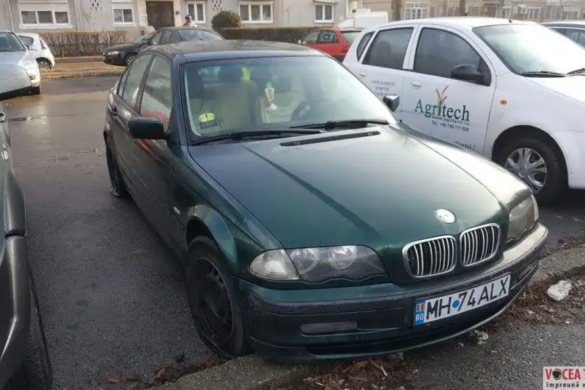 Peste 20 de autoturisme VANDALIZATE marţi noaptea în Zona Dacia din Timişoara