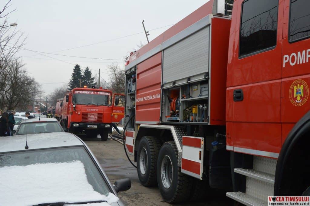 casă-în-flăcării31