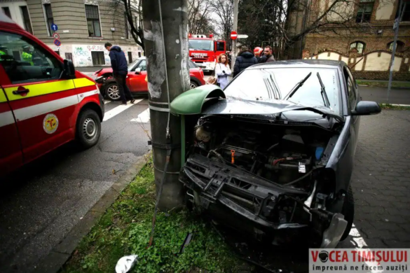 Accident in zona centrală a Timișoarei10 jpg Accident in zona centrală a Timișoarei10 jpg