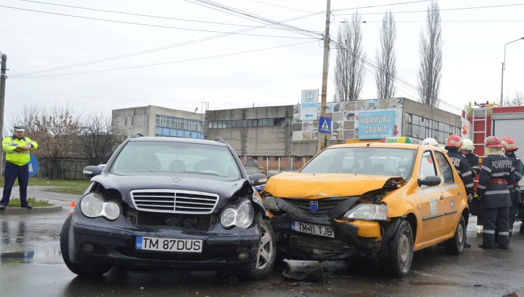 Accident-rutier-Calea-Stan-Vidrighin-și-bulevardul-Francesco-Illy10