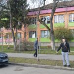 Tinerii-care-au-vandalizat-zeci-de-autoturisme-din-zona-Dacia12