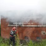 Incendiu-la-o-clădire-dezafectată02