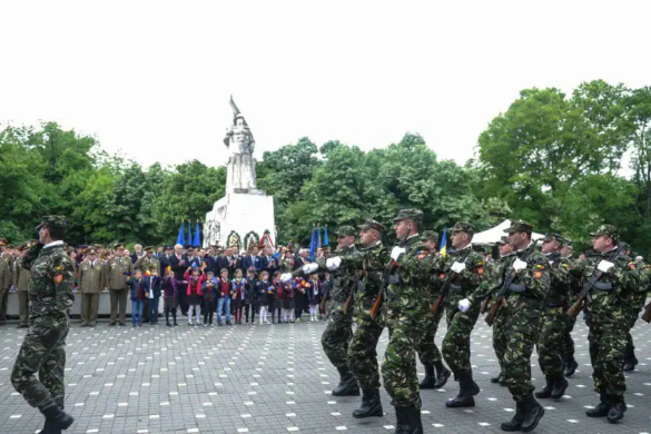 Ziua Europei, marcată la Timișoara: defilări militare și concerte în Piața Unirii