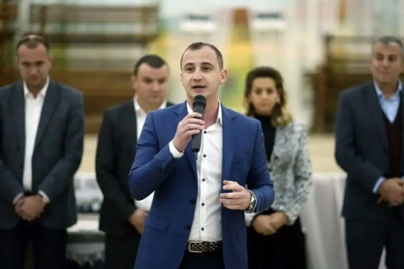 (P) Alfred Simonis: Nu putem fi reprezentați de un parlamentar de Timiș care spune că are prioritate zero autostrada Târgu Mureș – Iași